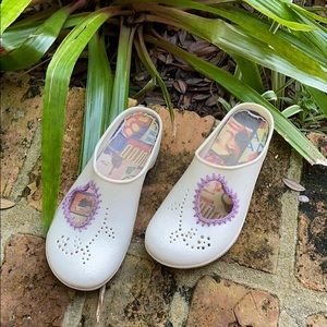 DAFNA
SLIP-ON RUBBER CLOGS